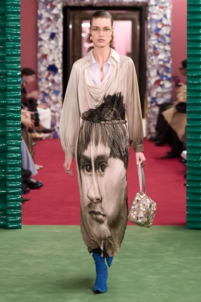 Look 35